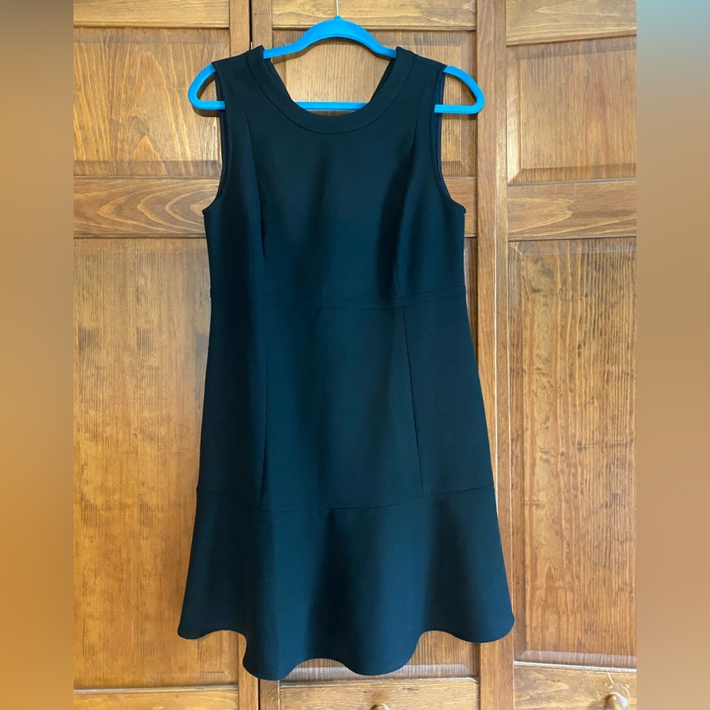 Vineyard vines solid fit and flare jet black dress